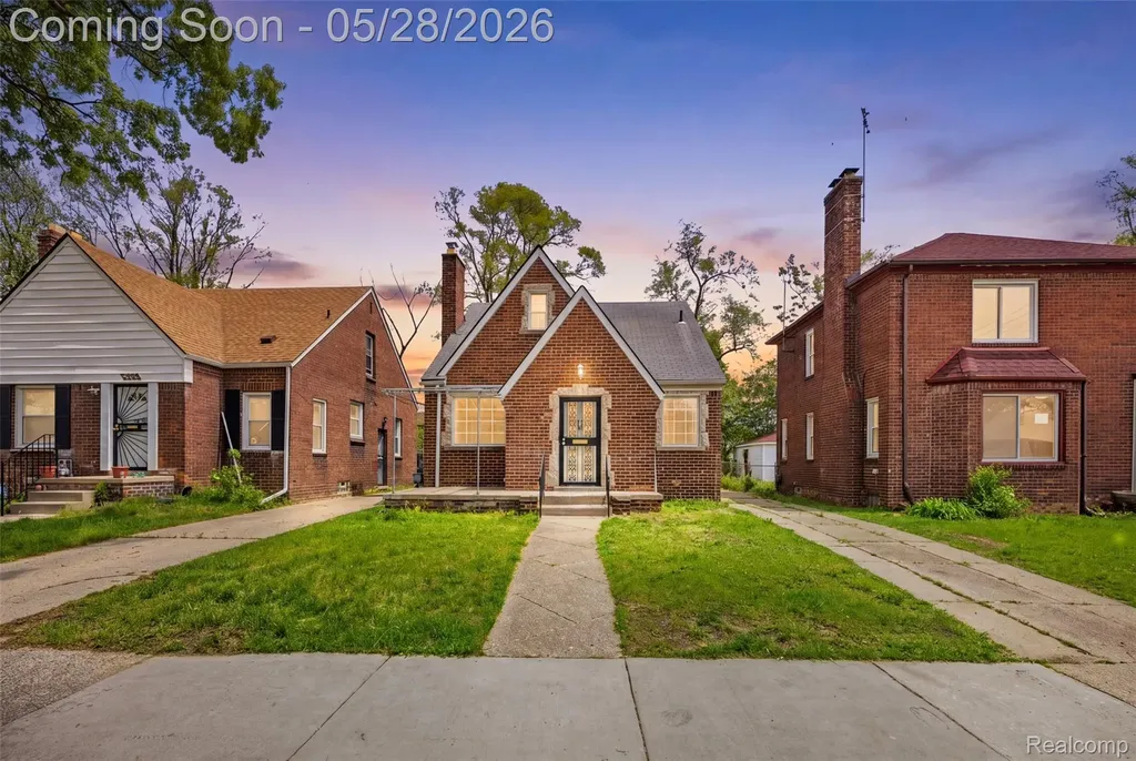 16510 Lesure Street Detroit City MI 48235