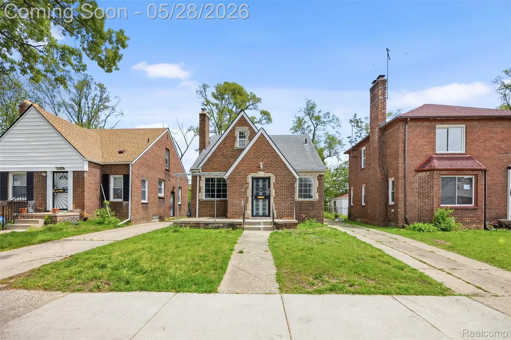 16510 Lesure Street Detroit City MI 48235