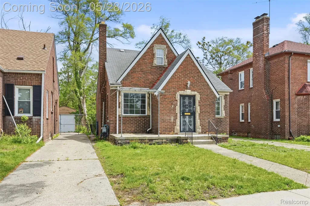 16510 Lesure Street Detroit City MI 48235