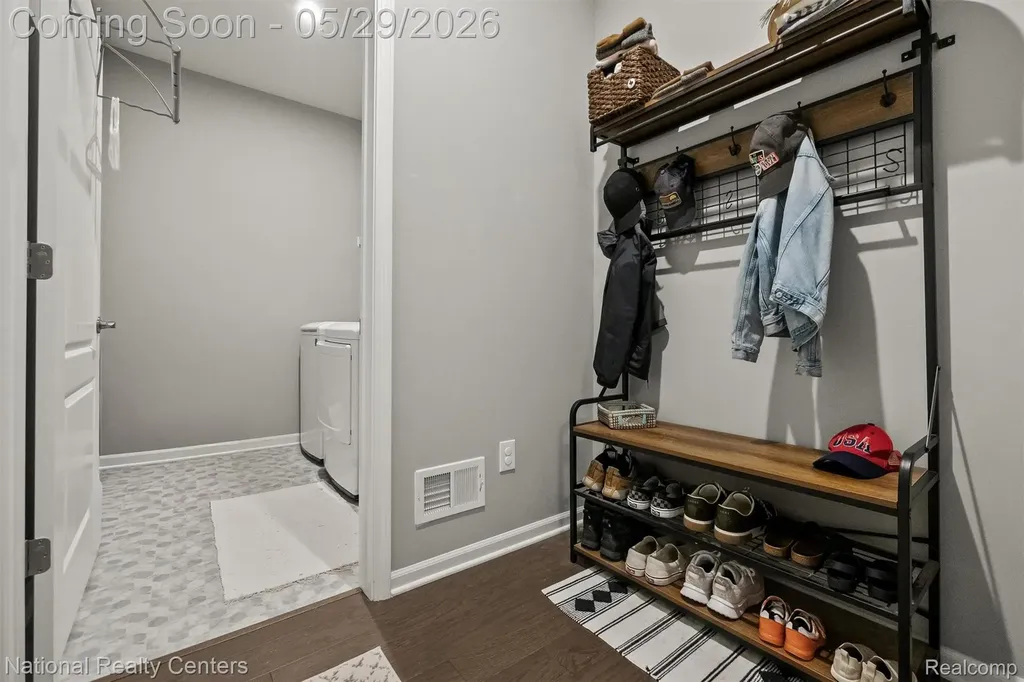 40605 Aster Court Clinton Charter Township MI 48036