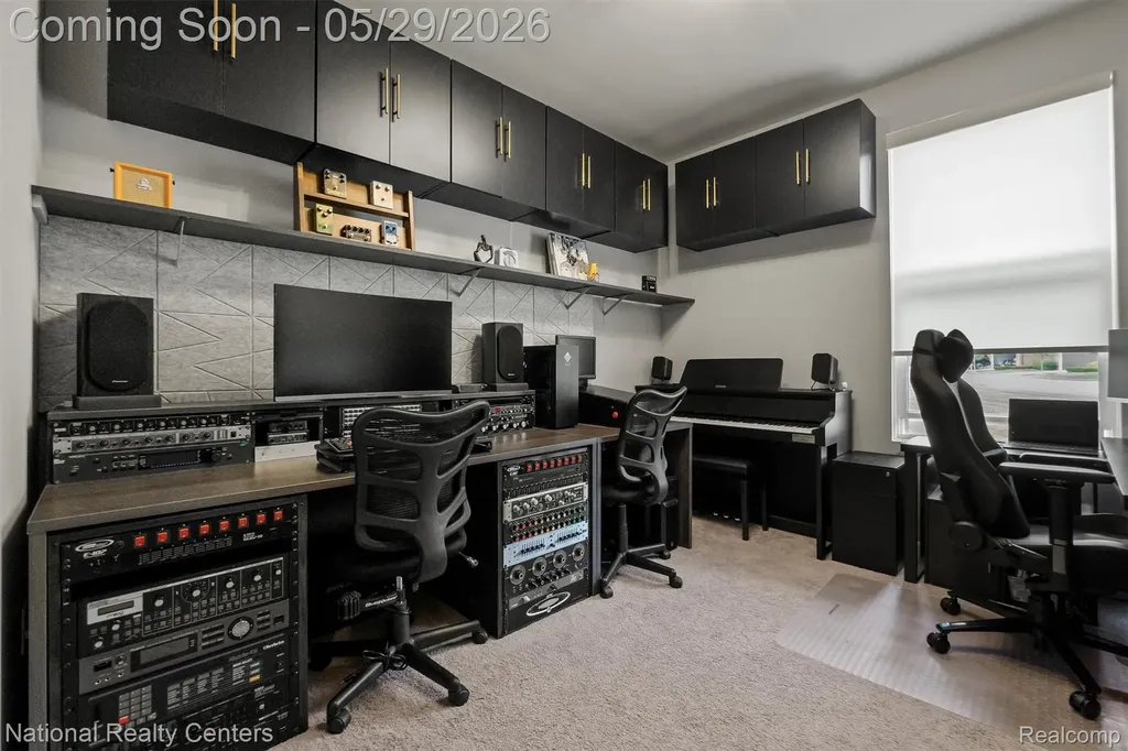 40605 Aster Court Clinton Charter Township MI 48036