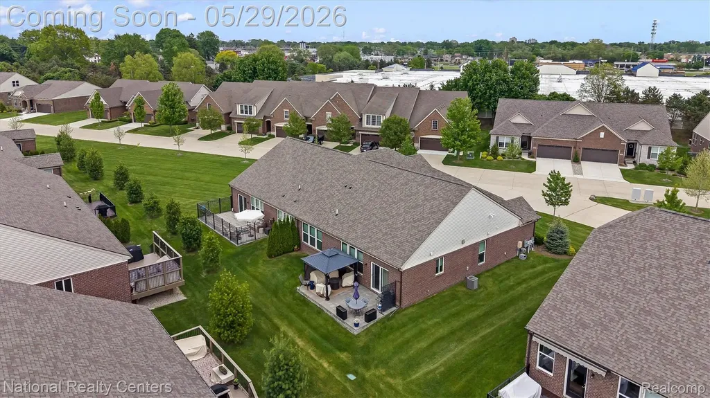 40605 Aster Court Clinton Charter Township MI 48036