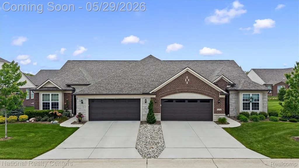 40605 Aster Court Clinton Charter Township MI 48036