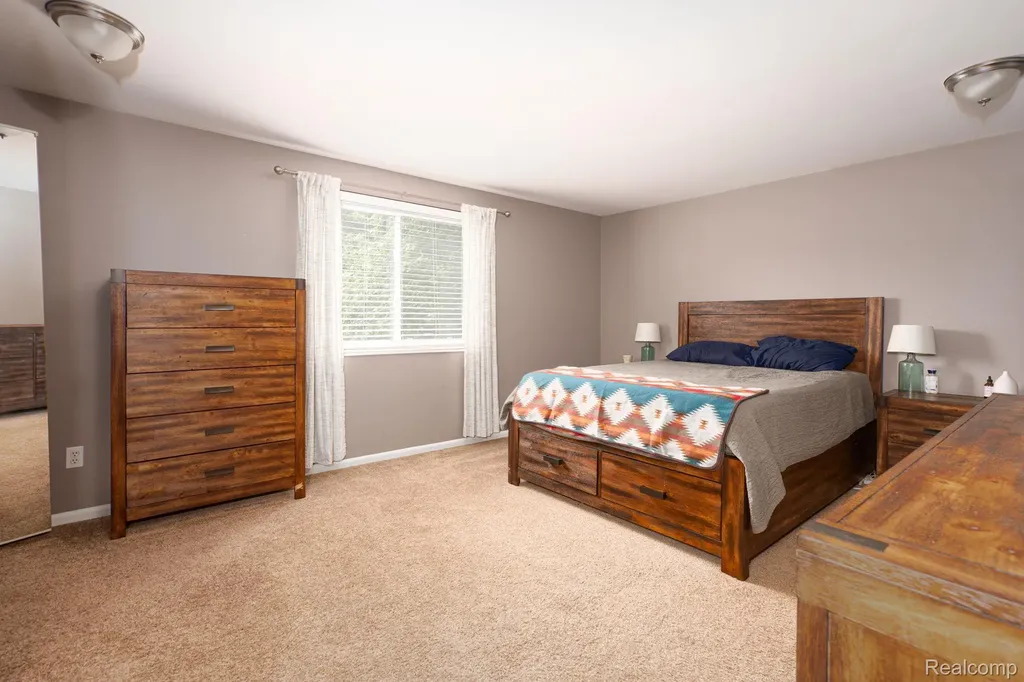 7152 Snow Apple Drive Independence Charter Township MI 48346
