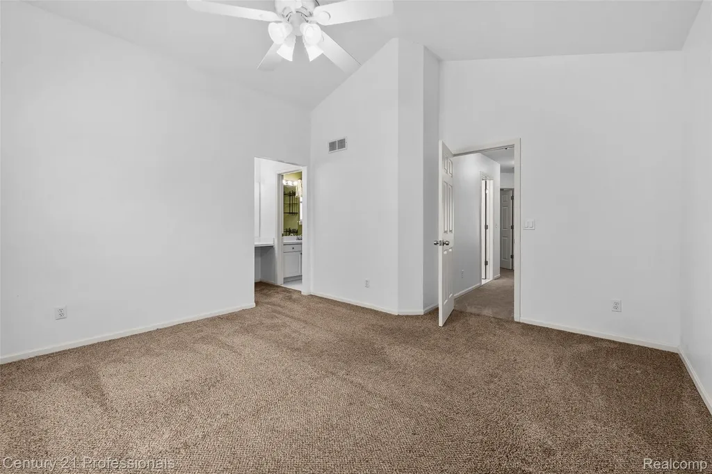 3061 Talon Circle Orion Charter Township MI 48360