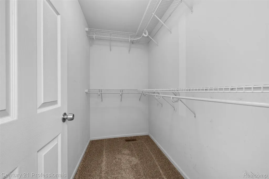 3061 Talon Circle Orion Charter Township MI 48360