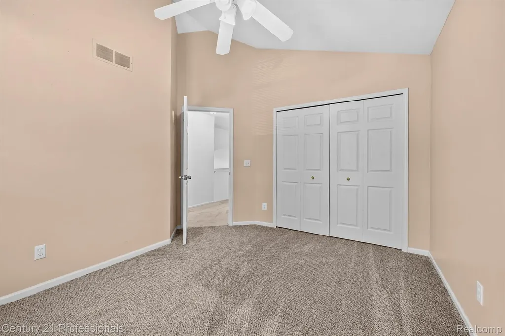 3061 Talon Circle Orion Charter Township MI 48360