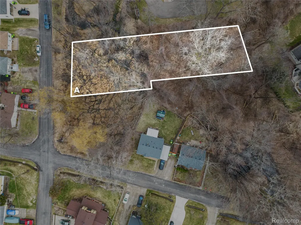 0000 Paramount Novi City MI 48375
