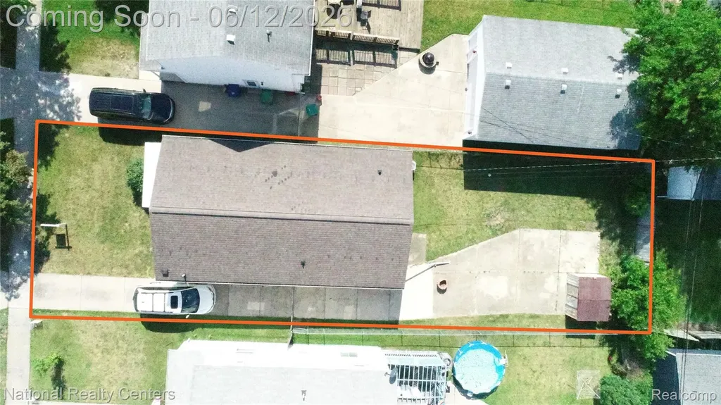 28802 Birchlawn Street Garden City City MI 48135
