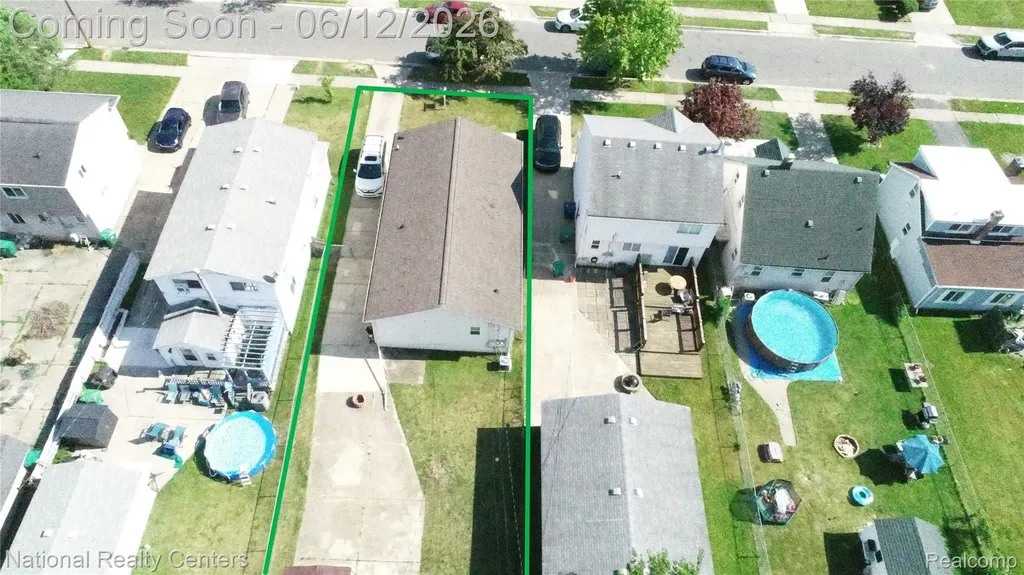 28802 Birchlawn Street Garden City City MI 48135