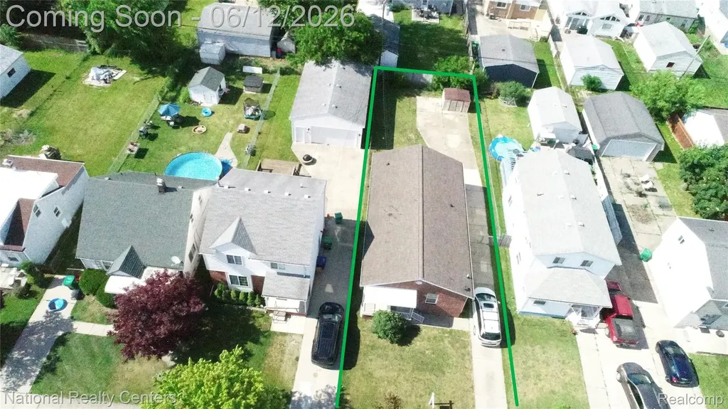 28802 Birchlawn Street Garden City City MI 48135