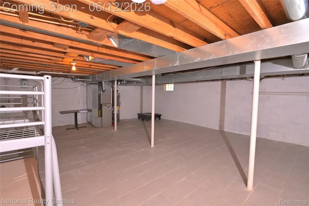 28802 Birchlawn Street Garden City City MI 48135