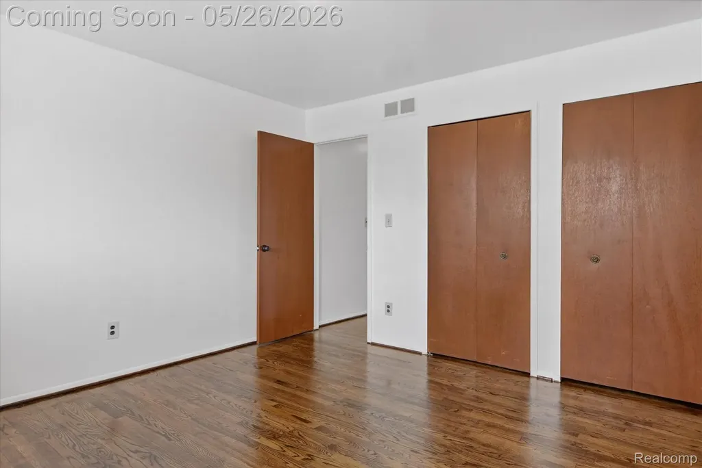 2995 Groves Drive Sterling Heights City MI 48310