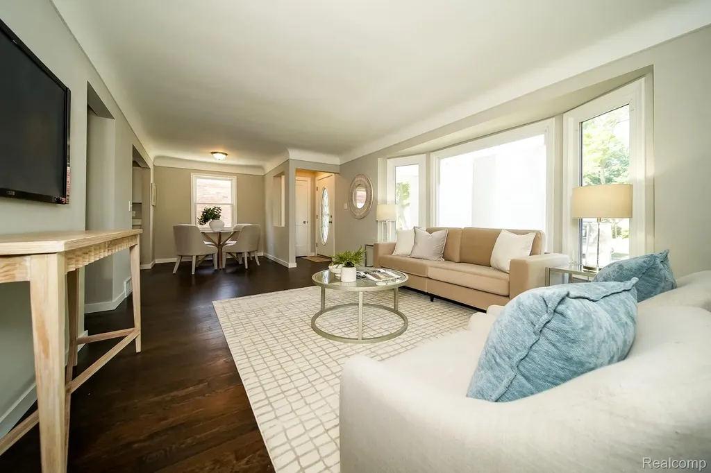 23610 Morton Street Oak Park City MI 48237