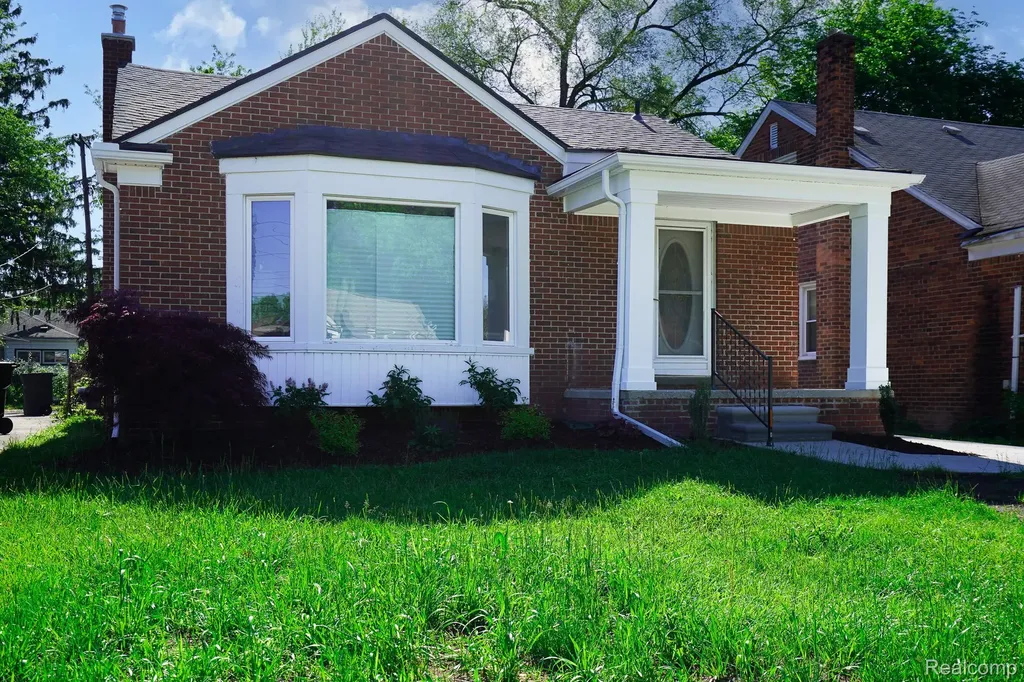 23610 Morton Street Oak Park City MI 48237