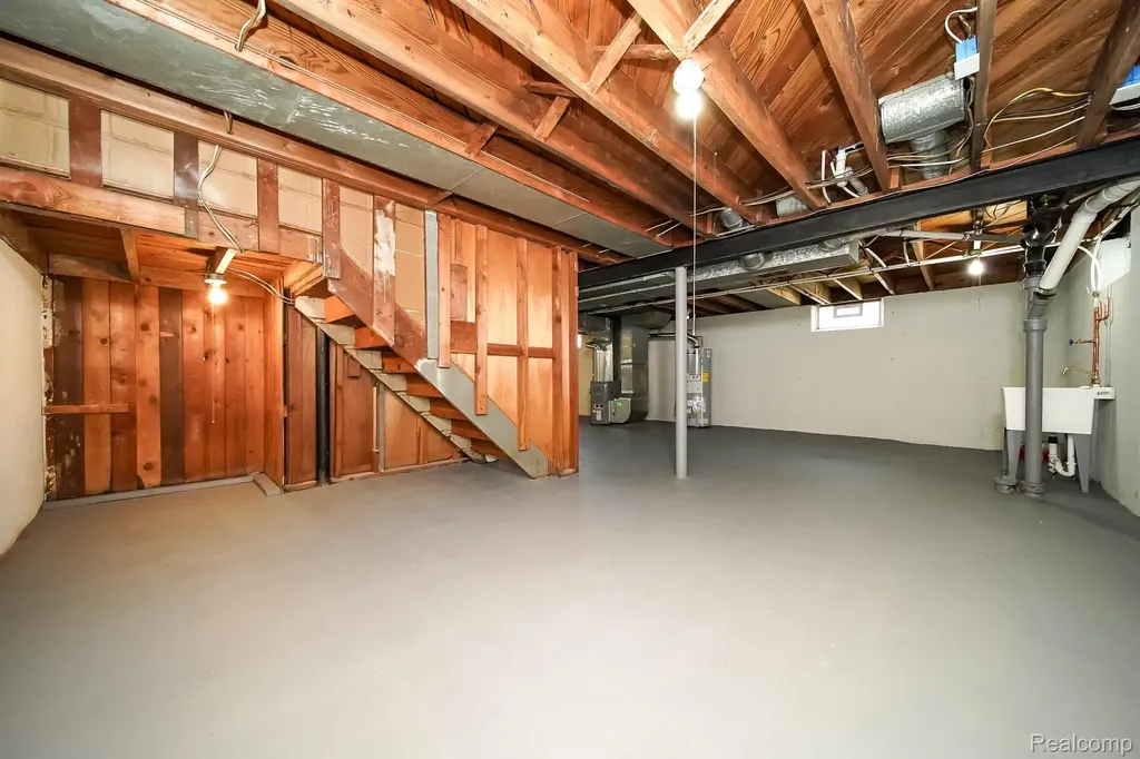 23610 Morton Street Oak Park City MI 48237