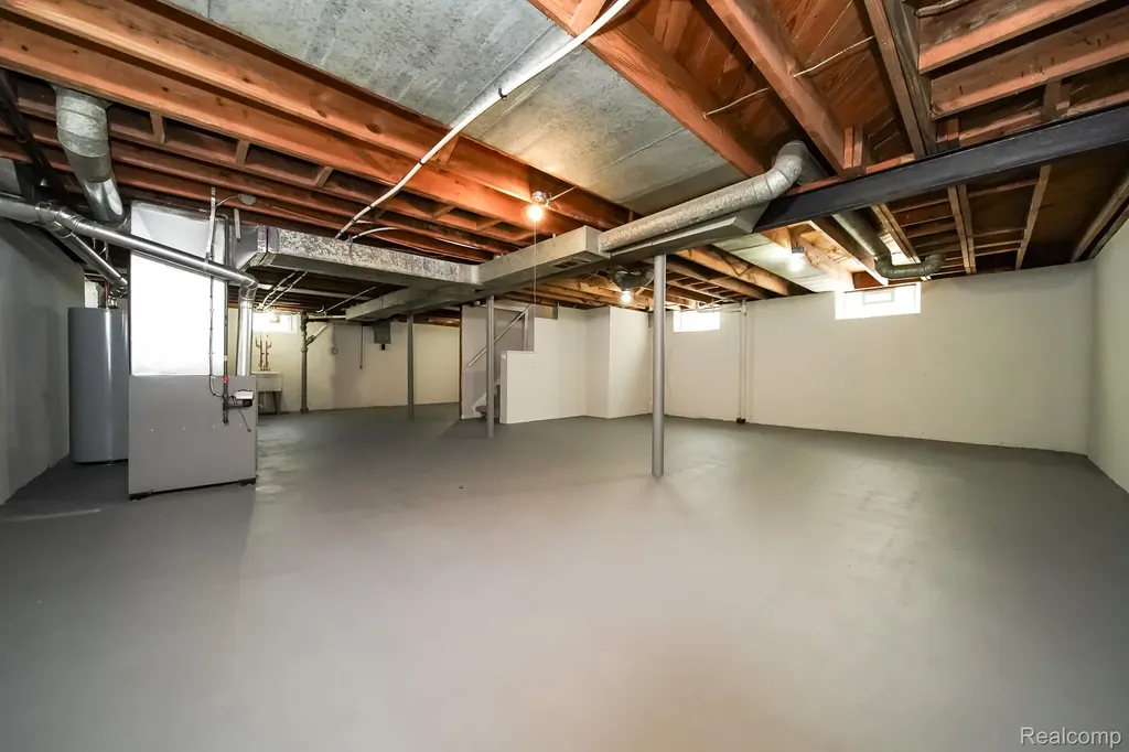 23610 Morton Street Oak Park City MI 48237