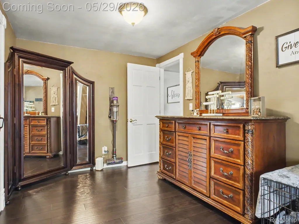 5499 Robin Drive Grand Blanc Charter Township MI 48439