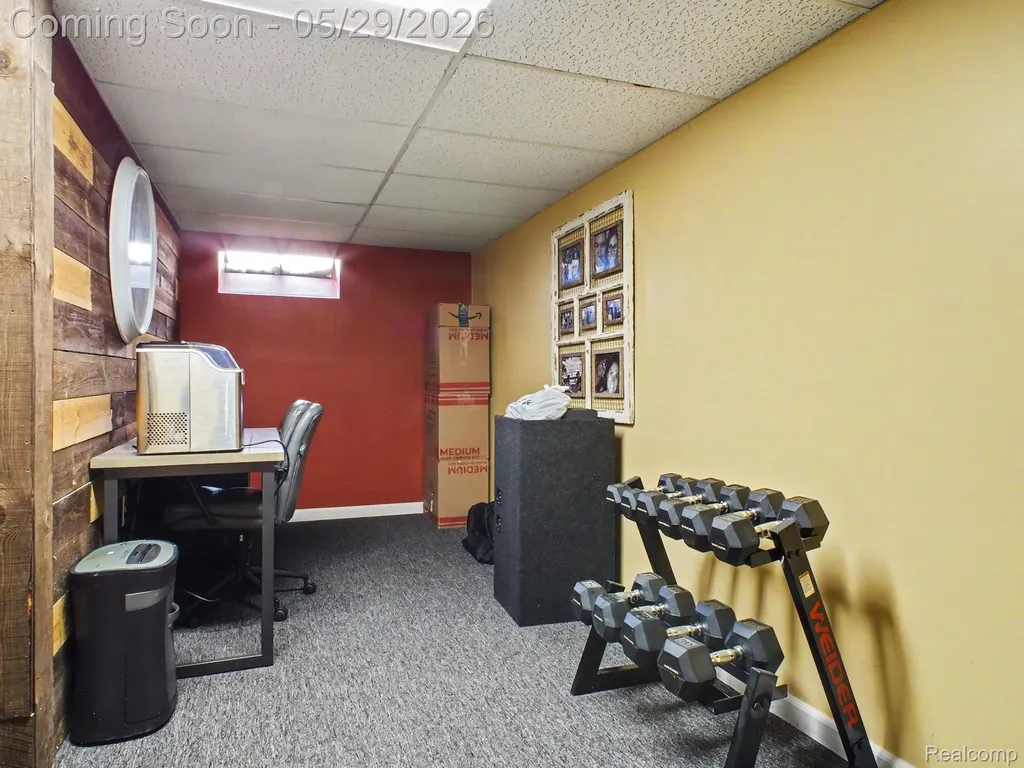 5499 Robin Drive Grand Blanc Charter Township MI 48439