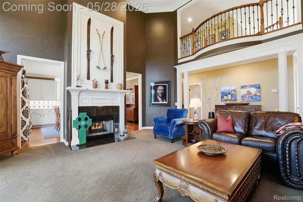 668 Springview Drive Rochester City MI 48307
