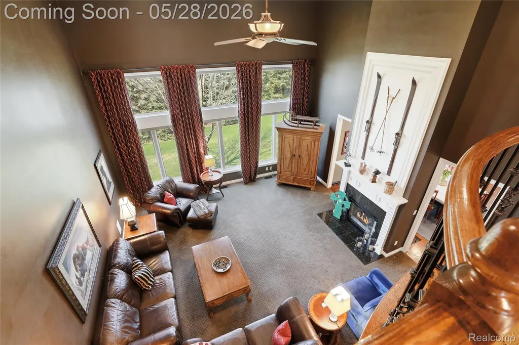 668 Springview Drive Rochester City MI 48307