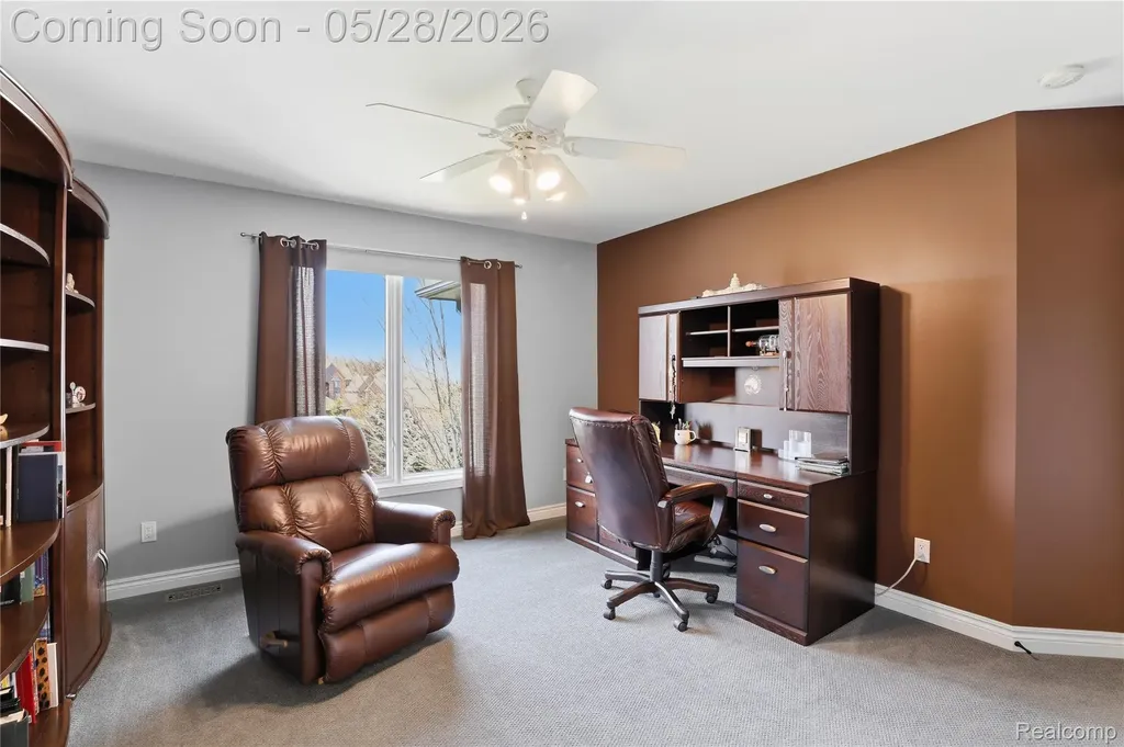 668 Springview Drive Rochester City MI 48307