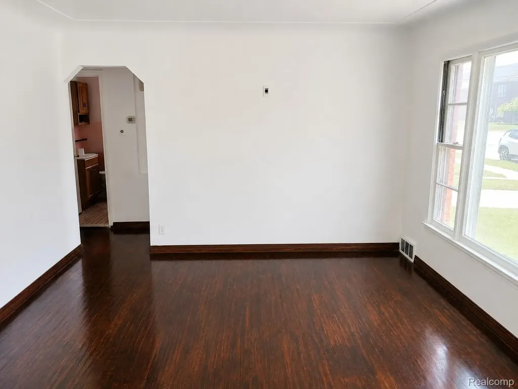 6639 Miller Road Dearborn City MI 48126