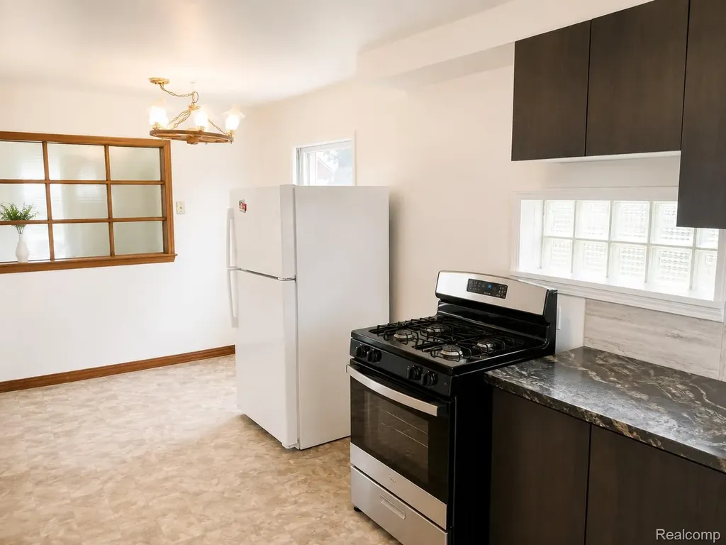6639 Miller Road Dearborn City MI 48126