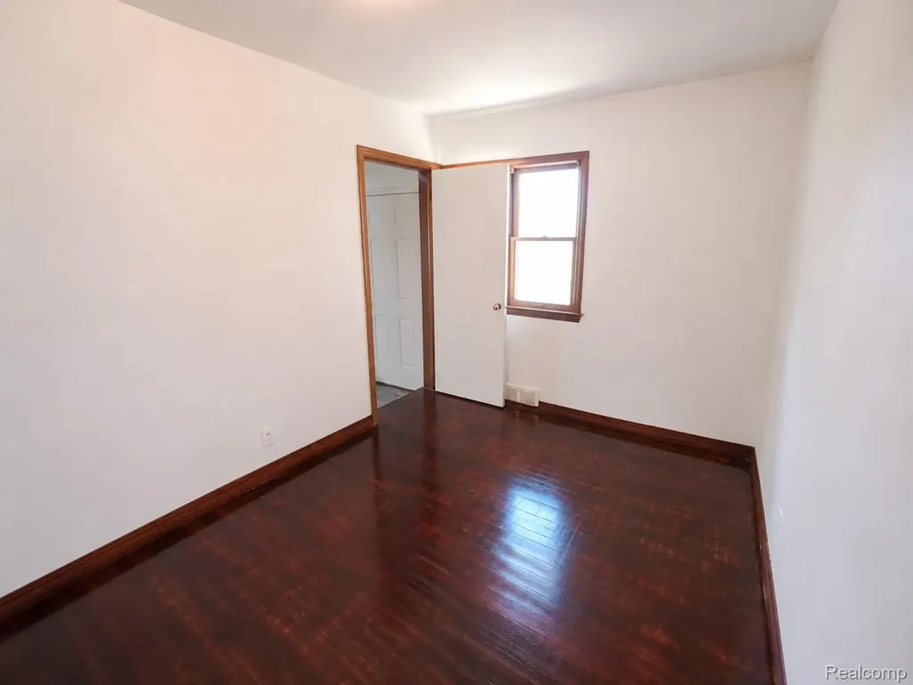 6639 Miller Road Dearborn City MI 48126