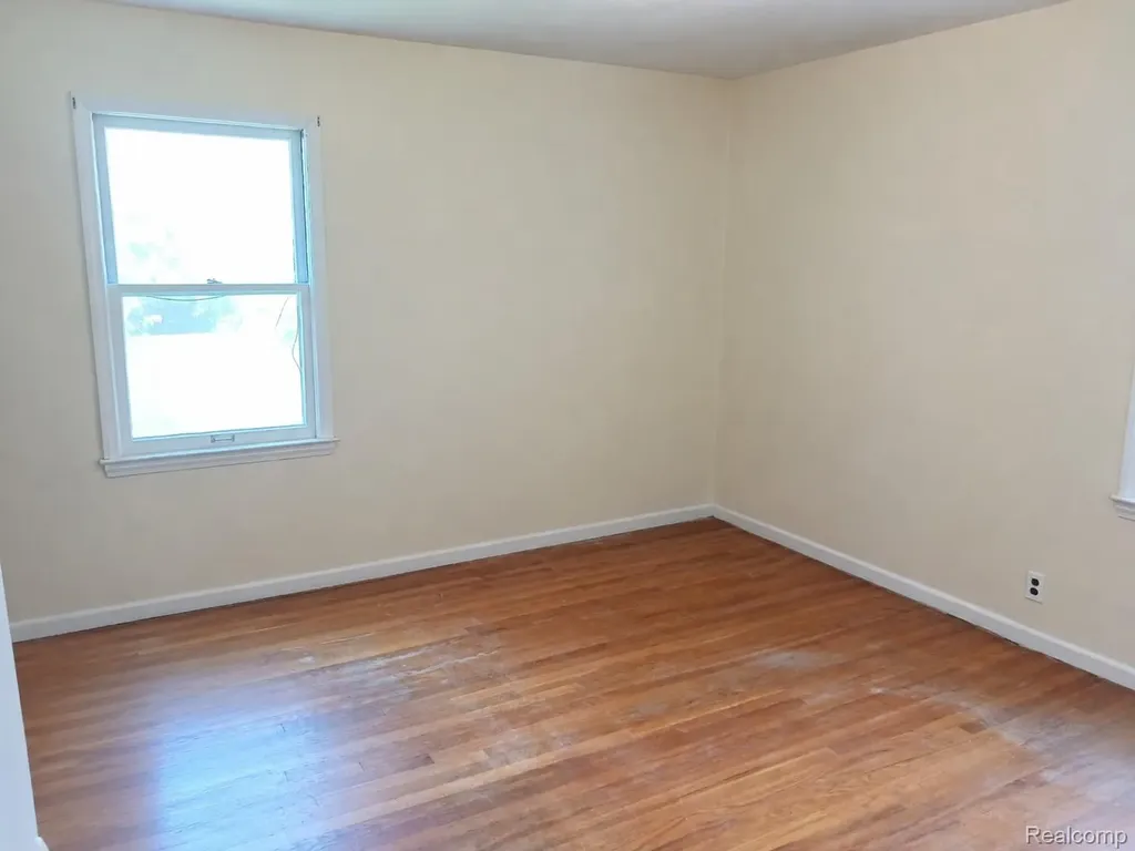 6639 Miller Road Dearborn City MI 48126