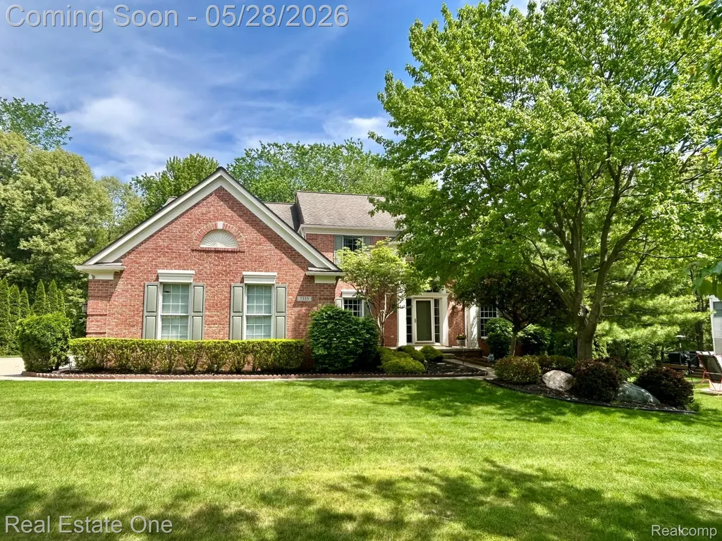 7355 Oakstone Drive Independence Charter Township MI 48348