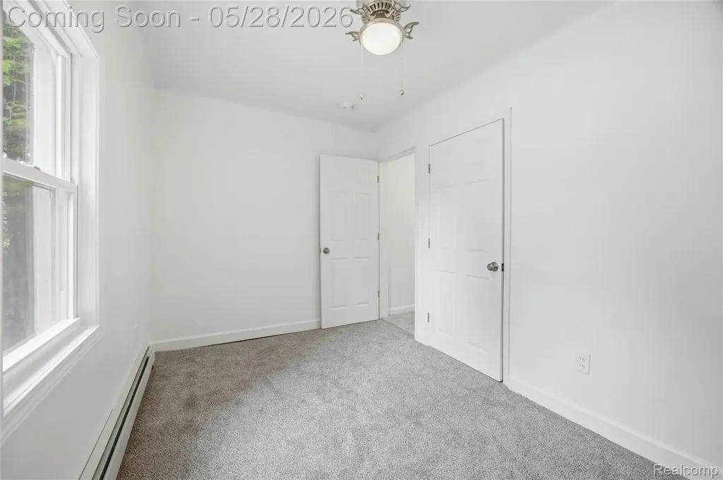 17128 Cicotte Avenue Allen Park City MI 48101