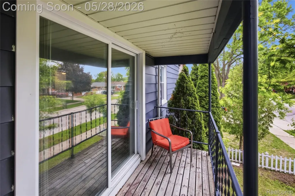 17128 Cicotte Avenue Allen Park City MI 48101