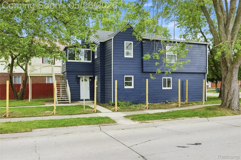 17128 Cicotte Avenue Allen Park City MI 48101