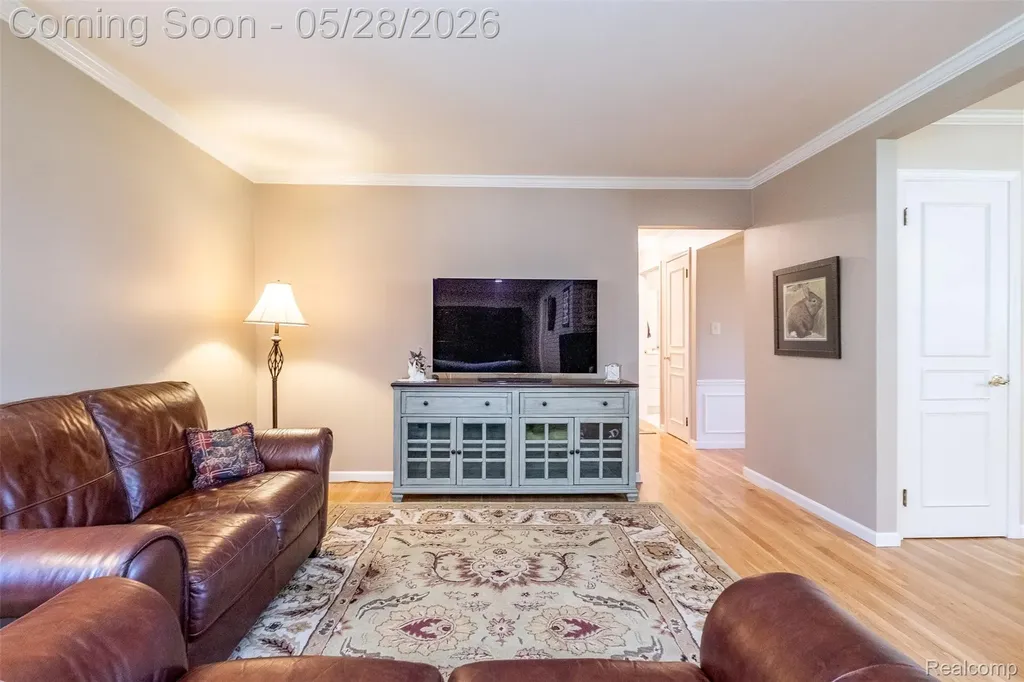3621 Berkshire Drive Bloomfield Charter Township MI 48301