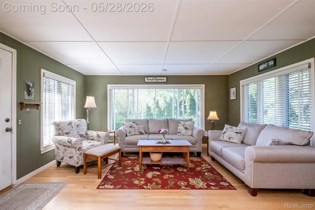 3621 Berkshire Drive Bloomfield Charter Township MI 48301