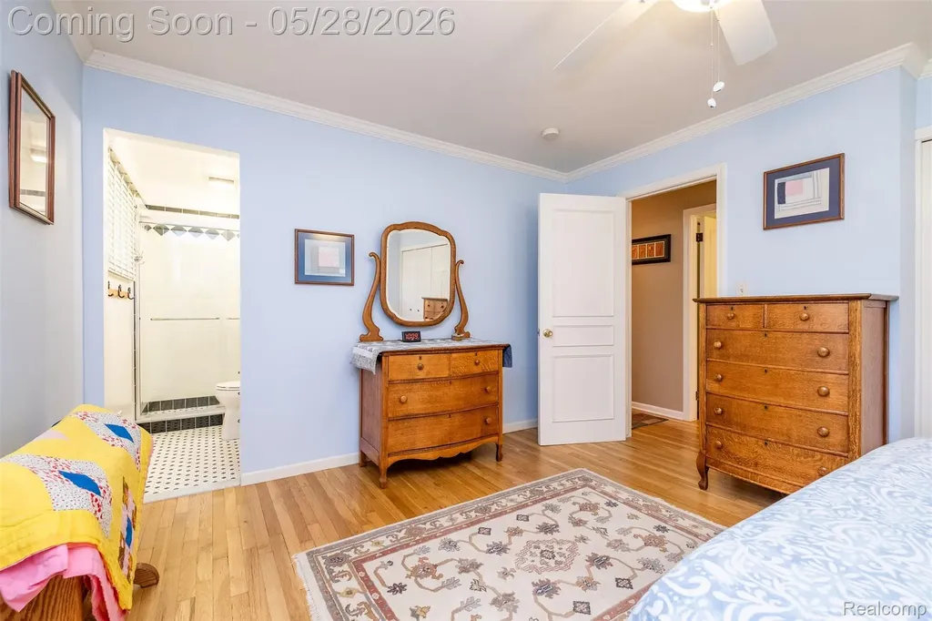 3621 Berkshire Drive Bloomfield Charter Township MI 48301