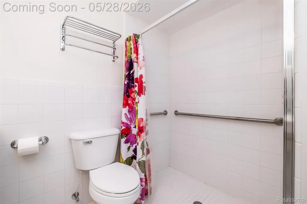 3621 Berkshire Drive Bloomfield Charter Township MI 48301