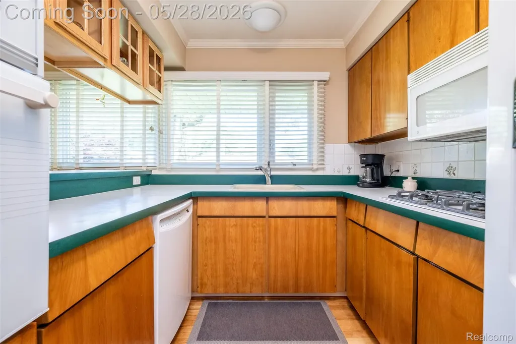 3621 Berkshire Drive Bloomfield Charter Township MI 48301