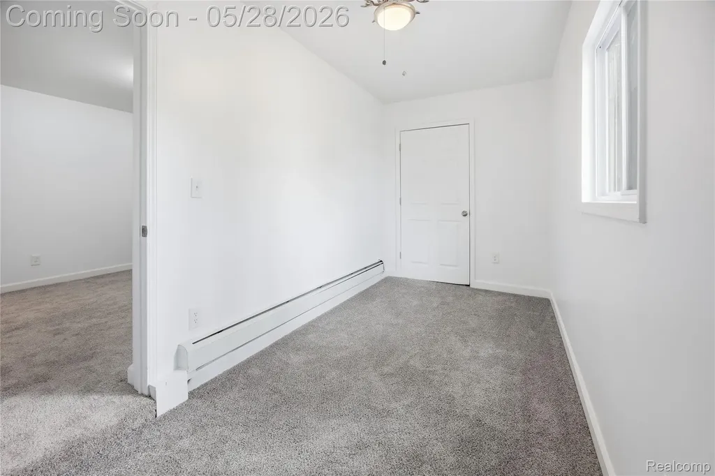 17128 Cicotte Avenue NW Allen Park City MI 48101