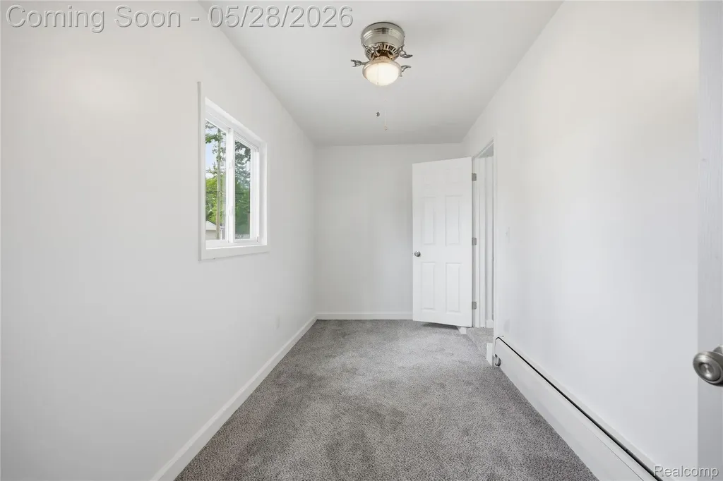 17128 Cicotte Avenue Allen Park City MI 48101