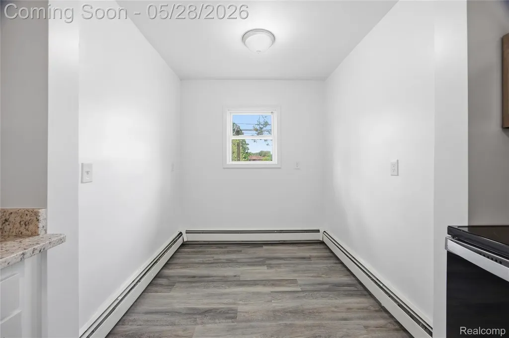 17128 Cicotte Avenue Allen Park City MI 48101