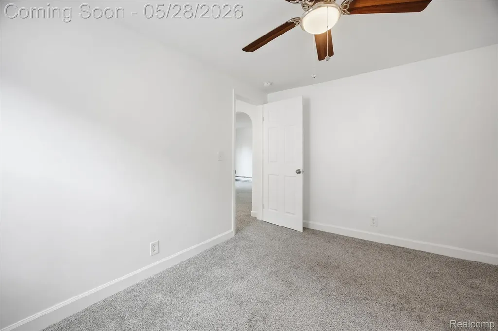 17128 Cicotte Avenue NW Allen Park City MI 48101