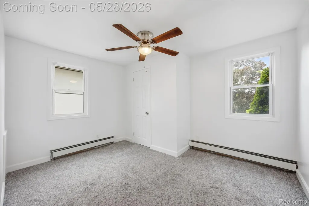 17128 Cicotte Avenue Allen Park City MI 48101