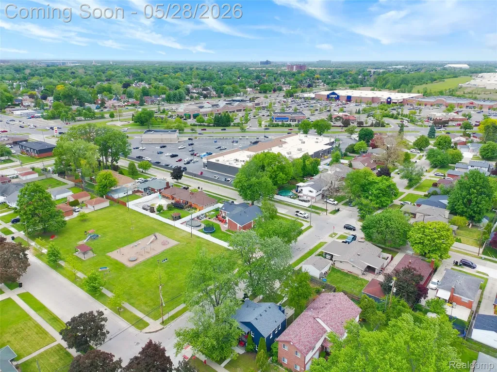 17128 Cicotte Avenue NW Allen Park City MI 48101