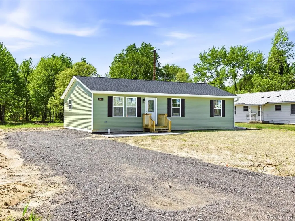 2941 Beach Road Port Huron Charter Township MI 48060