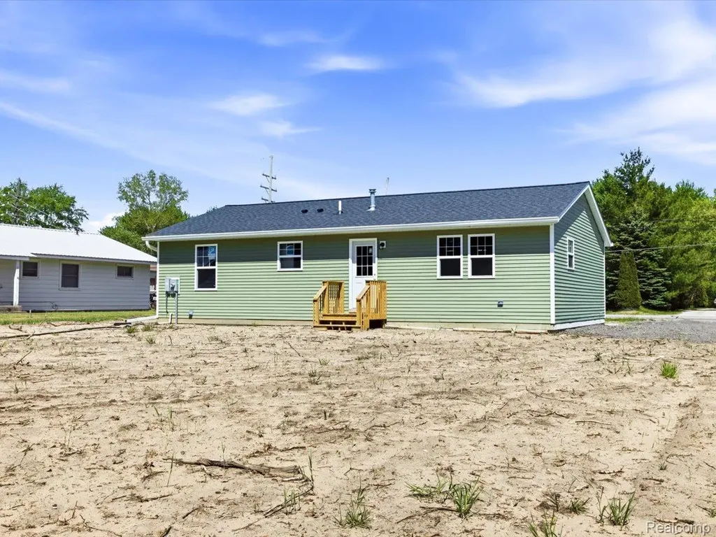2941 Beach Road Port Huron Charter Township MI 48060