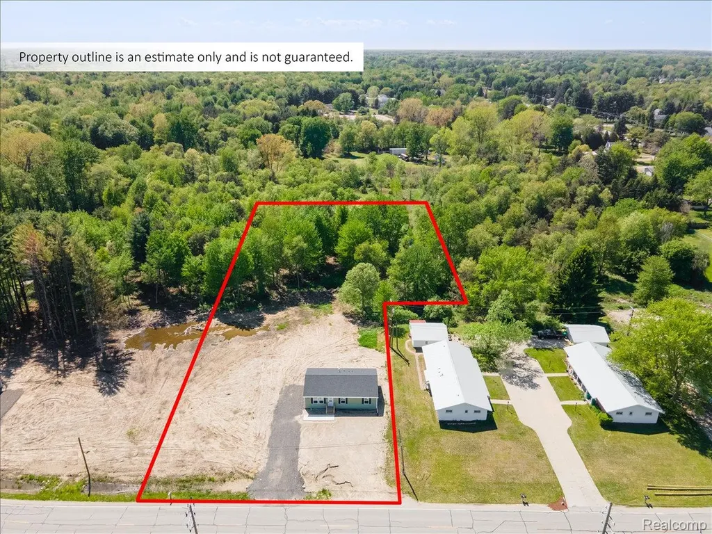 2941 Beach Road Port Huron Charter Township MI 48060