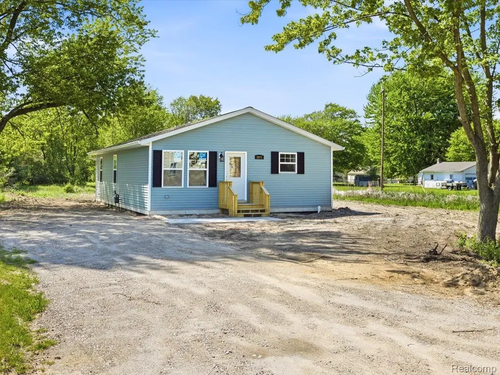 2971 Beach Road Port Huron Charter Township MI 48060