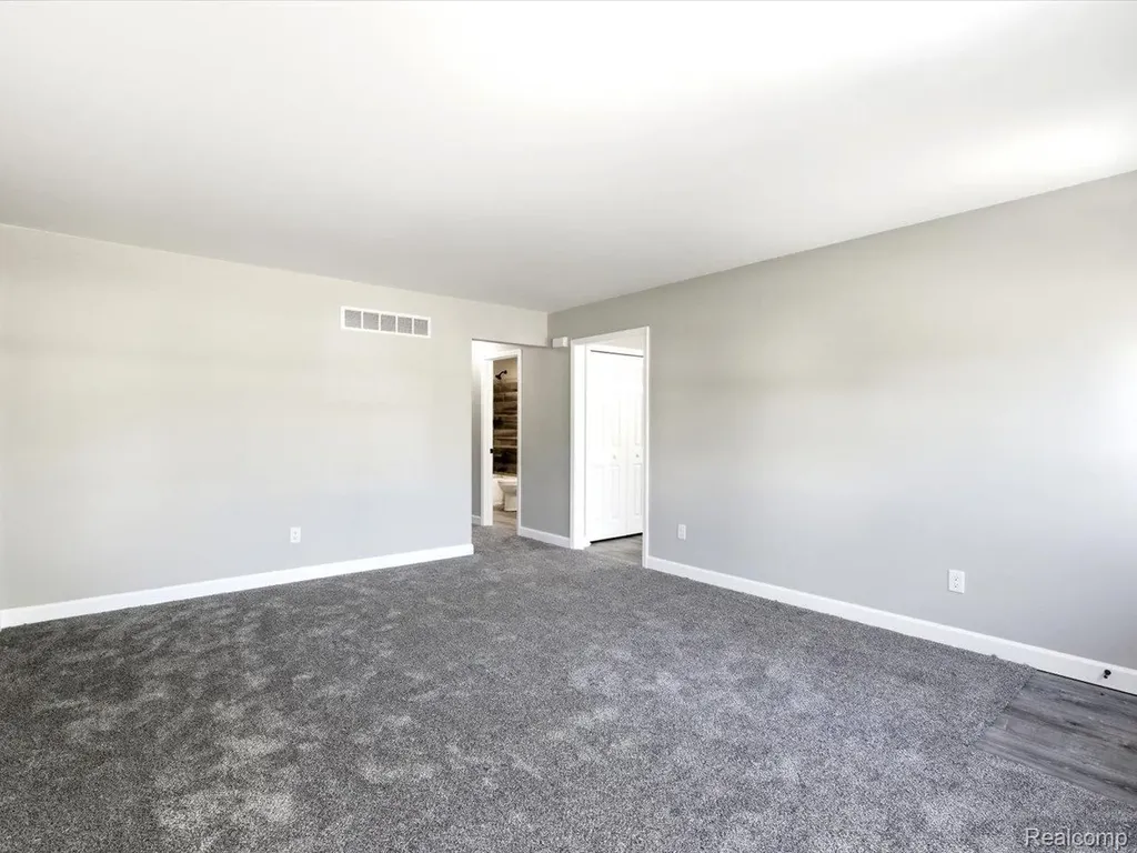 2971 Beach Road Port Huron Charter Township MI 48060